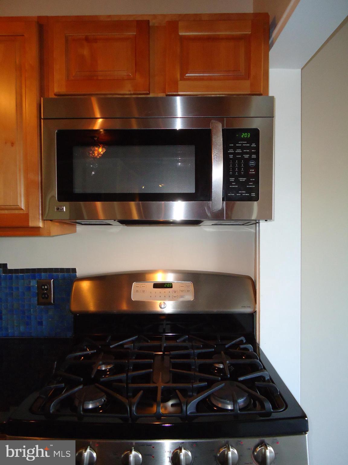 55 Skyhill Road, Unit 303 Alexandria, VA 22314 - Photo 8 of 28 Gallery Image 8