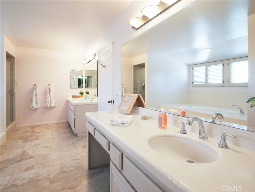 5465 Valley View Road Rancho Palos Verdes, CA 90275 - Photo 20 of 44 Primary Bathroom with Two Counters/Sinks