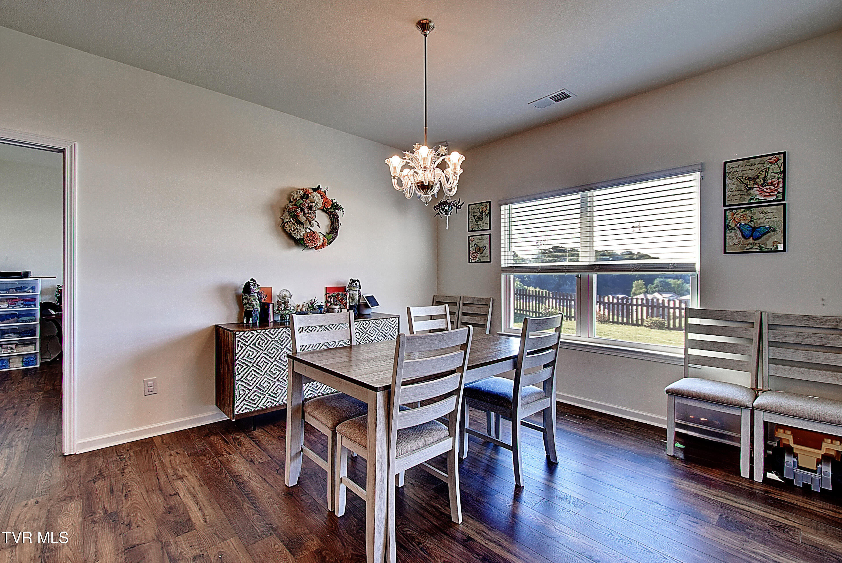 1169 Ridge Parke Kingsport, TN 37663 - Photo 11 of 23 13