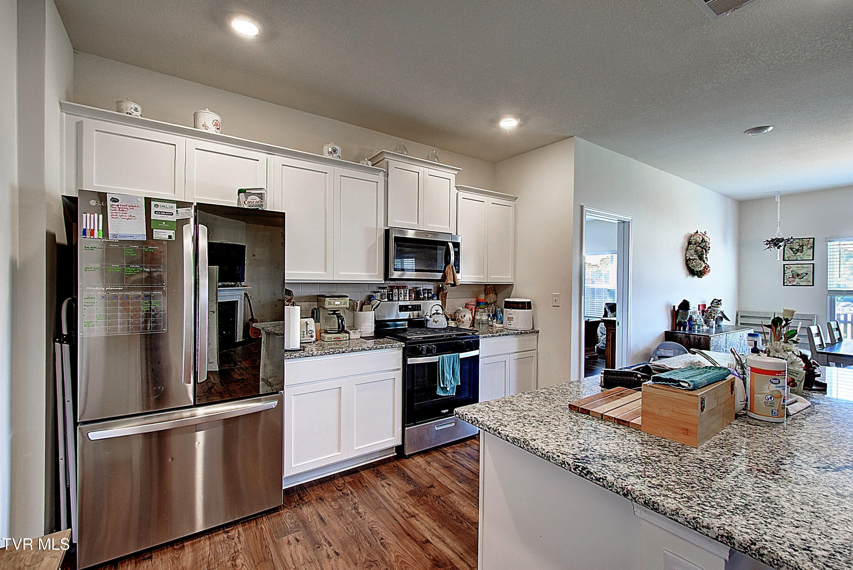 1169 Ridge Parke Kingsport, TN 37663 - Photo 9 of 23 11