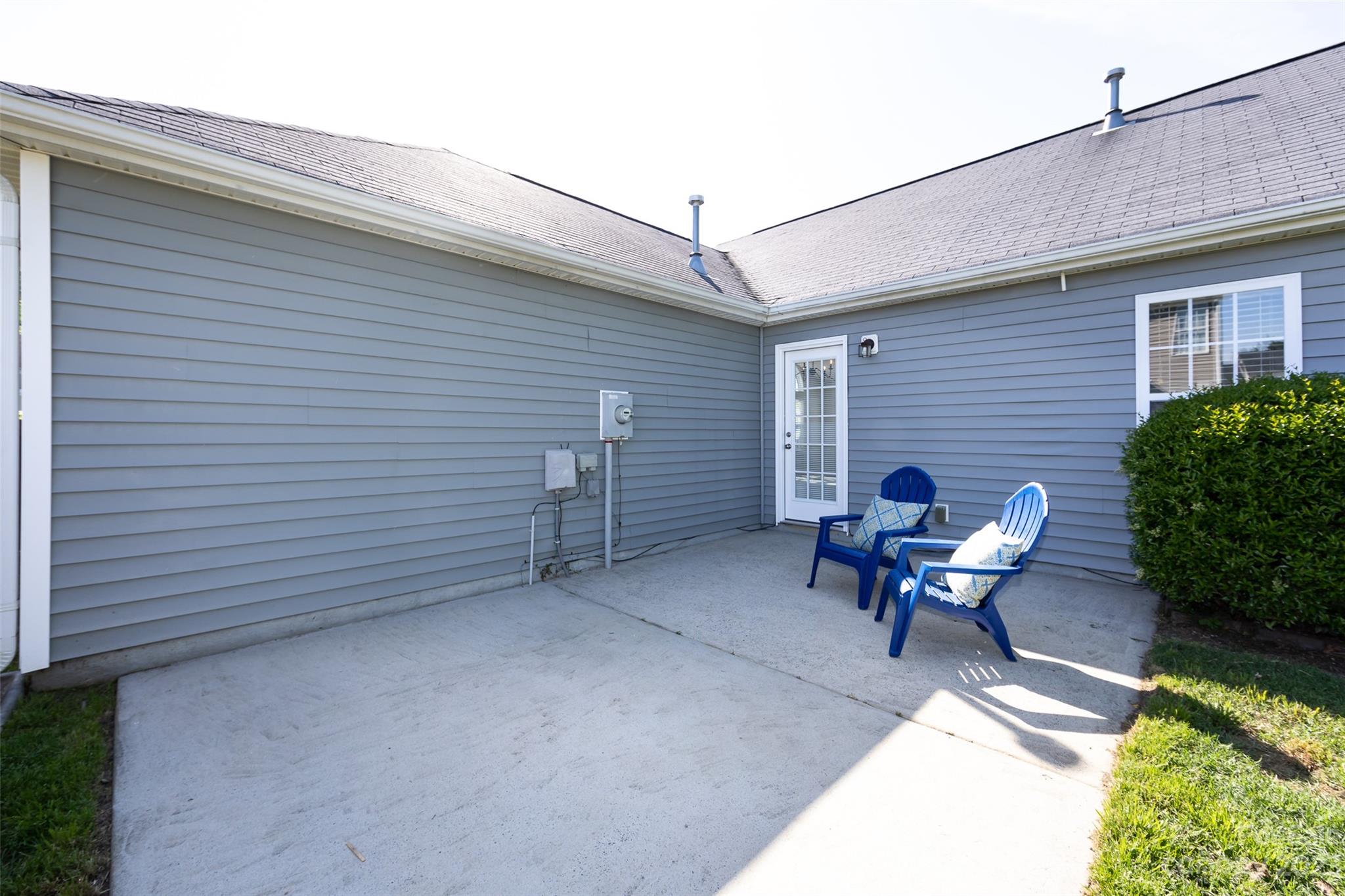13009 Beddingfield Drive Charlotte, NC 28278 - Photo 30 of 32 a backyard of a house with outdoor seating