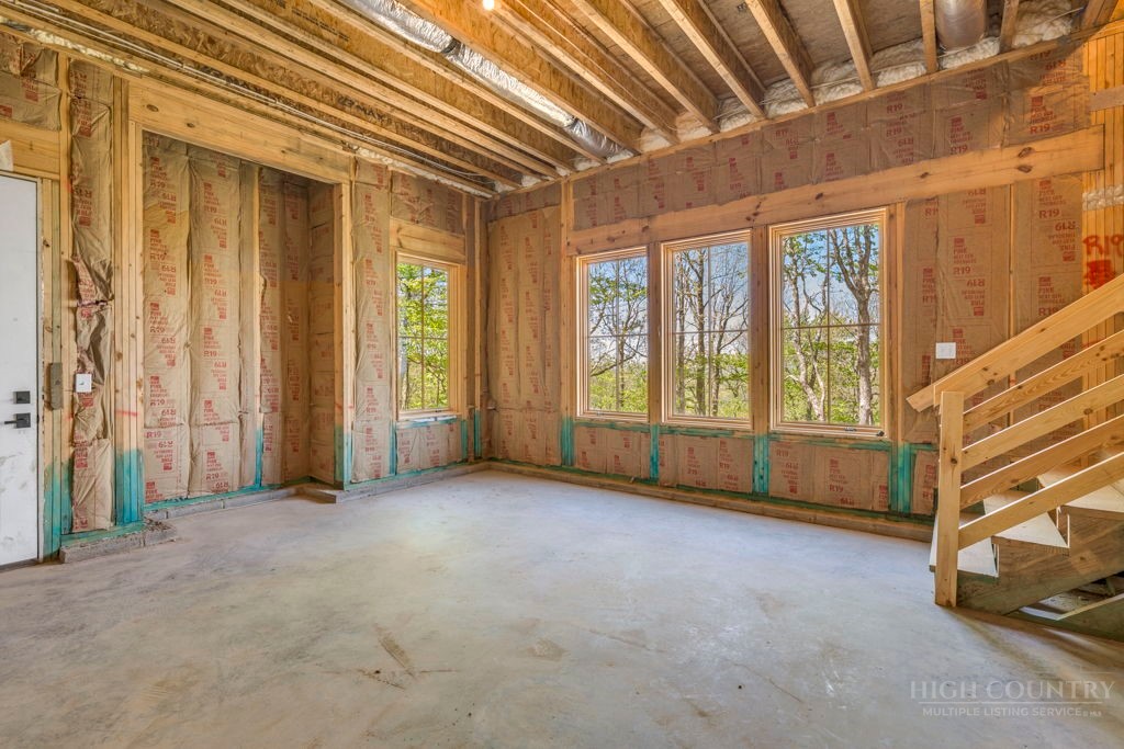 536 Boone Ridge Lane Boone, NC 28607 - Photo 41 of 50 an empty room with windows
