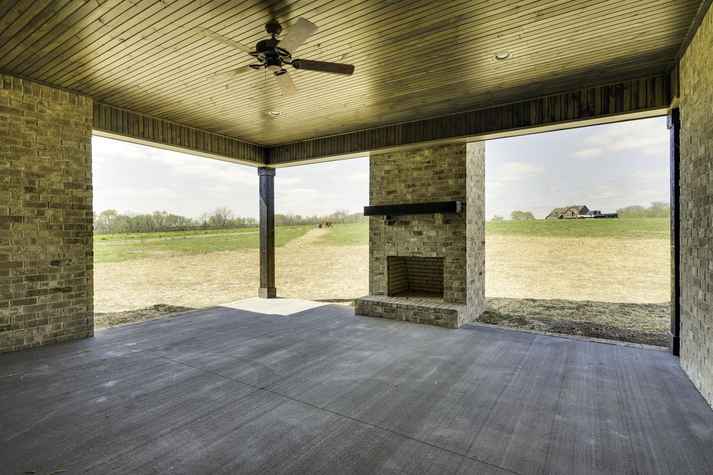 2140 Allisona Road Eagleville, TN 37060 - Photo 8 of 30 a view of an ocean & mountain view