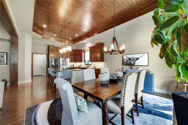 $1,285,000 | 114 Wolsey Bridge, Loch Lloyd, MO 64012