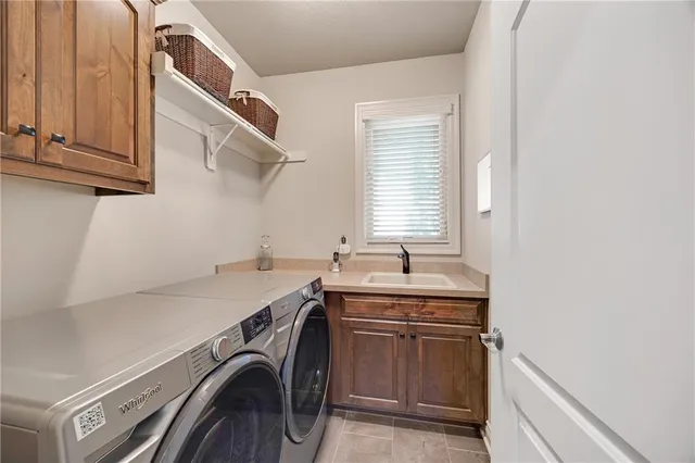 $1,285,000 | 114 Wolsey Bridge, Loch Lloyd, MO 64012