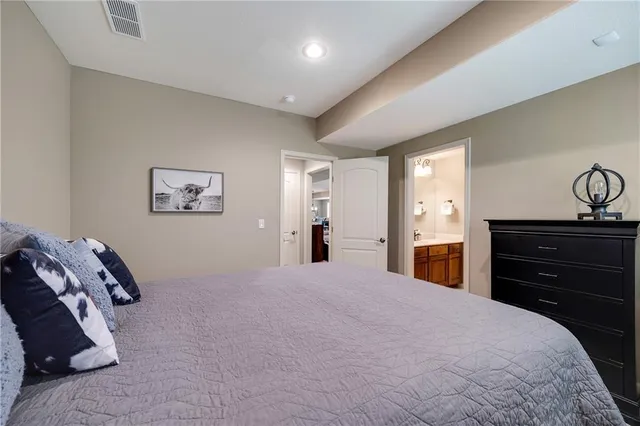 $1,285,000 | 114 Wolsey Bridge, Loch Lloyd, MO 64012