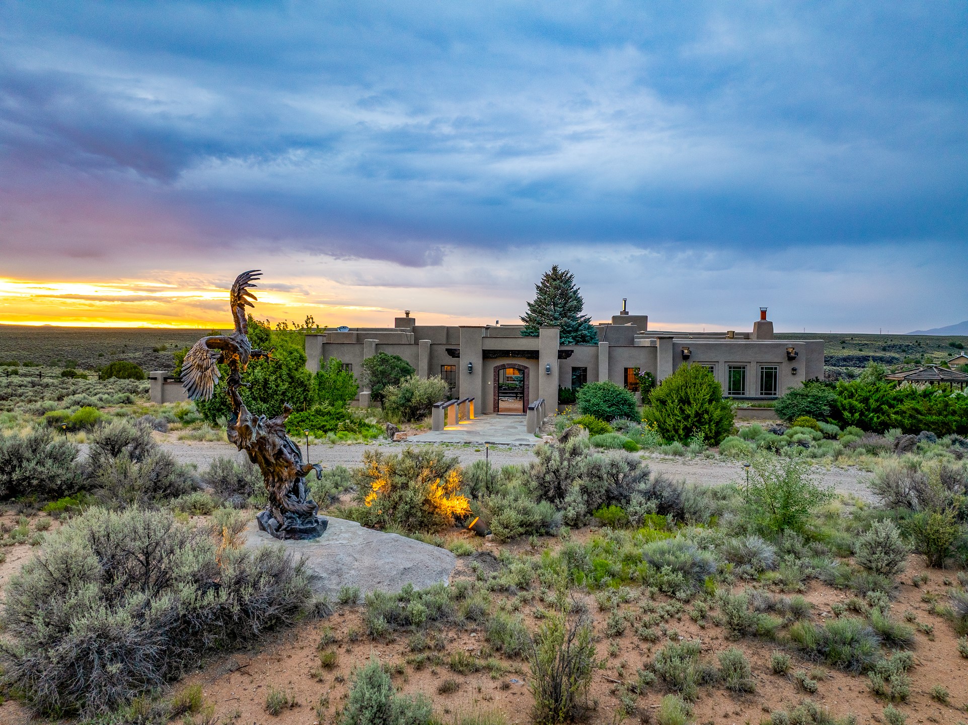 89 Riverbend Road Ranchos de Taos, NM 87557 - Photo 43 of 45