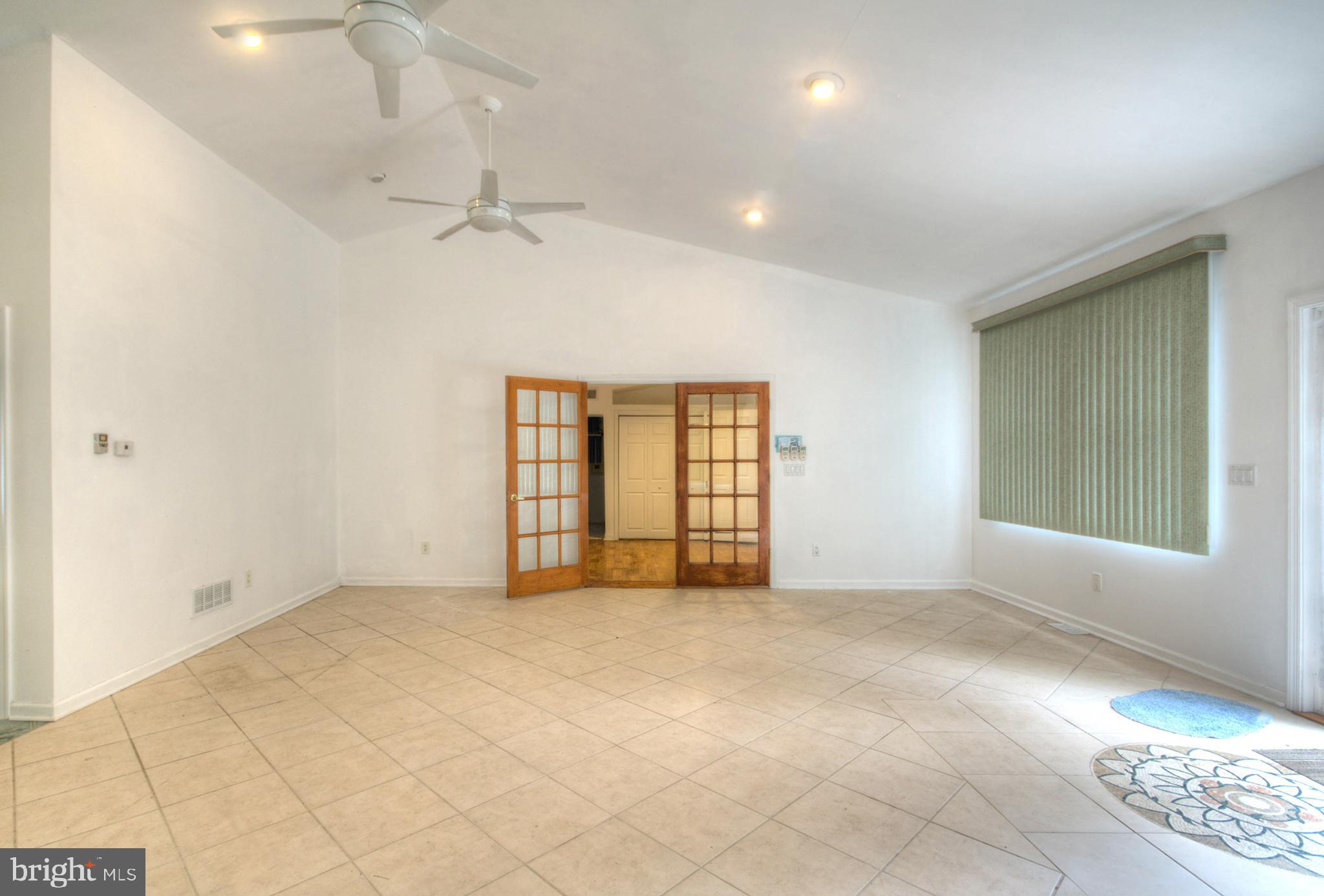 326 Dandelion Road Millville, NJ 08332 - Photo 15 of 33 Great Room