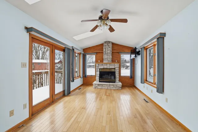 $285,000 | 380 Barry Drive, Owatonna, MN 55060