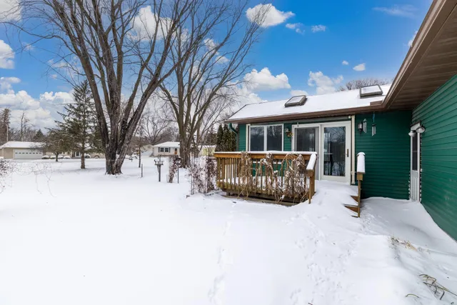 $285,000 | 380 Barry Drive, Owatonna, MN 55060