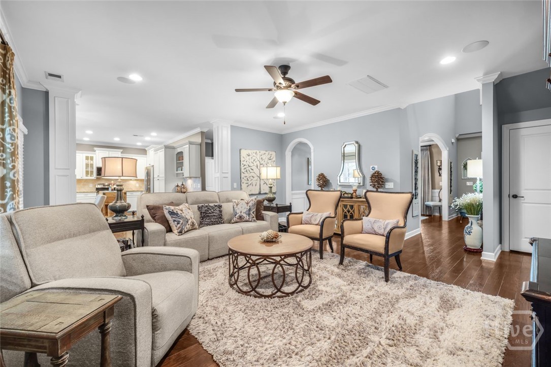 116 Sutton Lane Pooler, GA 31322 - Photo 12 of 55 Living Room
