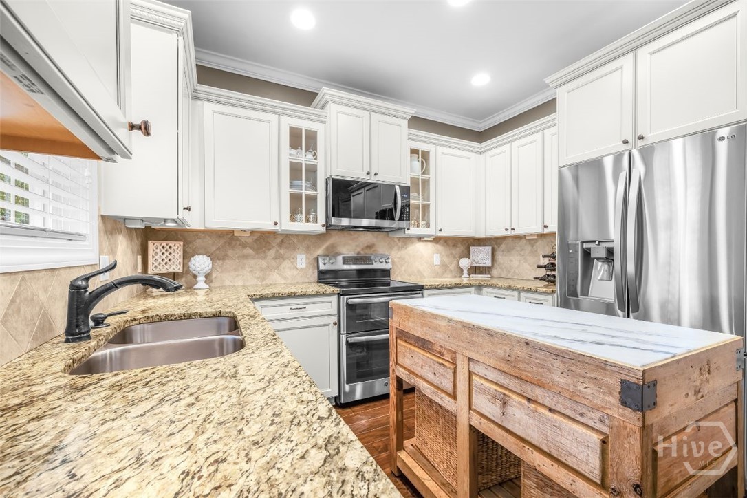 116 Sutton Lane Pooler, GA 31322 - Photo 16 of 55 Kitchen