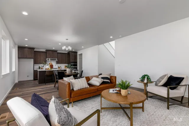 $589,000 | 1727 West Arya Street, Kuna, ID 83634