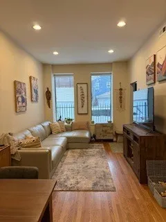 $2,650 | 1255 North Honore Street, Unit 1, Chicago, IL 60622