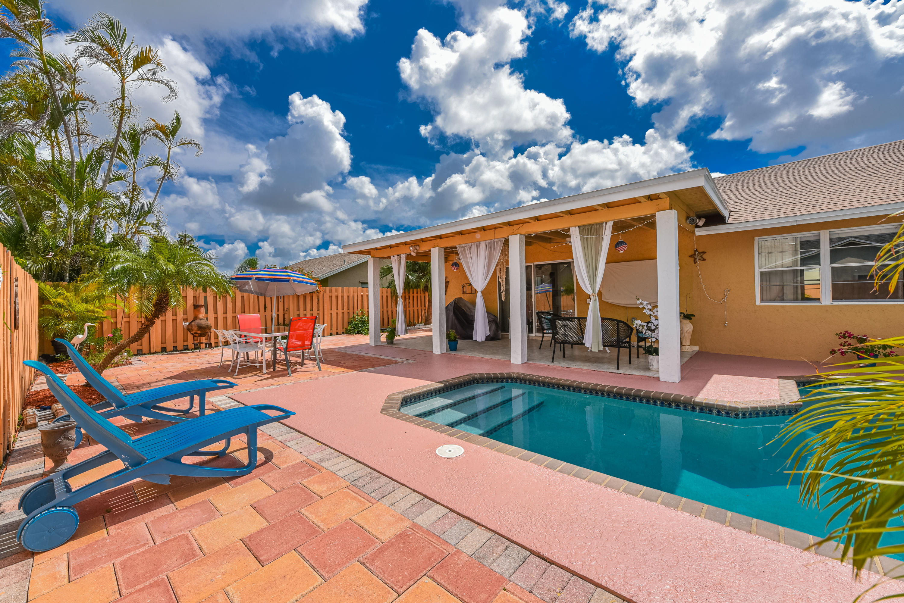 23103 Southwest 55th Avenue Boca Raton, FL 33433 - Photo 29 of 32 23103 sw 55th ave-37