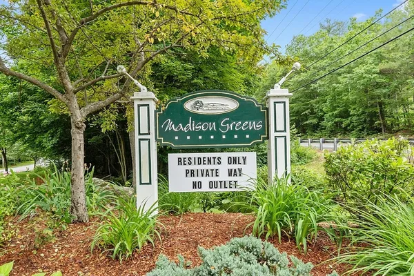 $394,900 | 37 Madison Way, Unit 37, Hubbardston, MA 01452