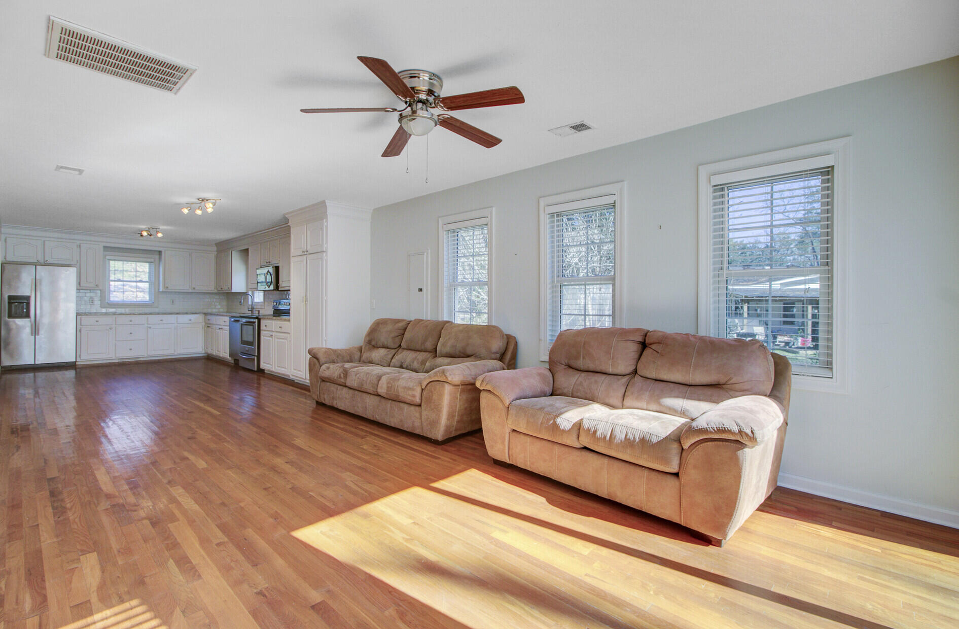402 Golf Road Summerville, SC 29483 - Photo 16 of 43 24_24_mls