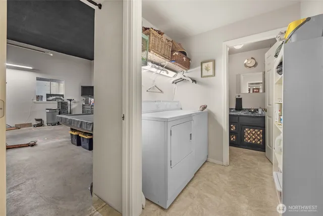 $2,399,990 | 525 192nd Place Southeast, Bothell, WA 98012