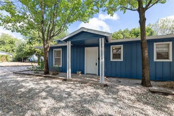 $1,500 | 5612 William Holland Avenue, Unit B, Austin, TX 78756