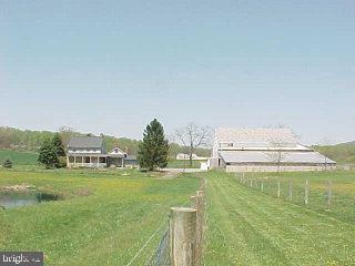 2997 Camp Road Manheim, PA 17545 - Photo 3 of 7