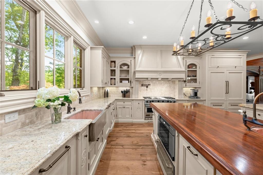 271 Pine Valley Road Southeast Marietta, GA 30067 - Photo 11 of 76