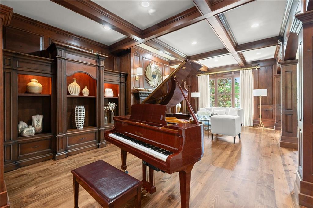 271 Pine Valley Road Southeast Marietta, GA 30067 - Photo 13 of 76