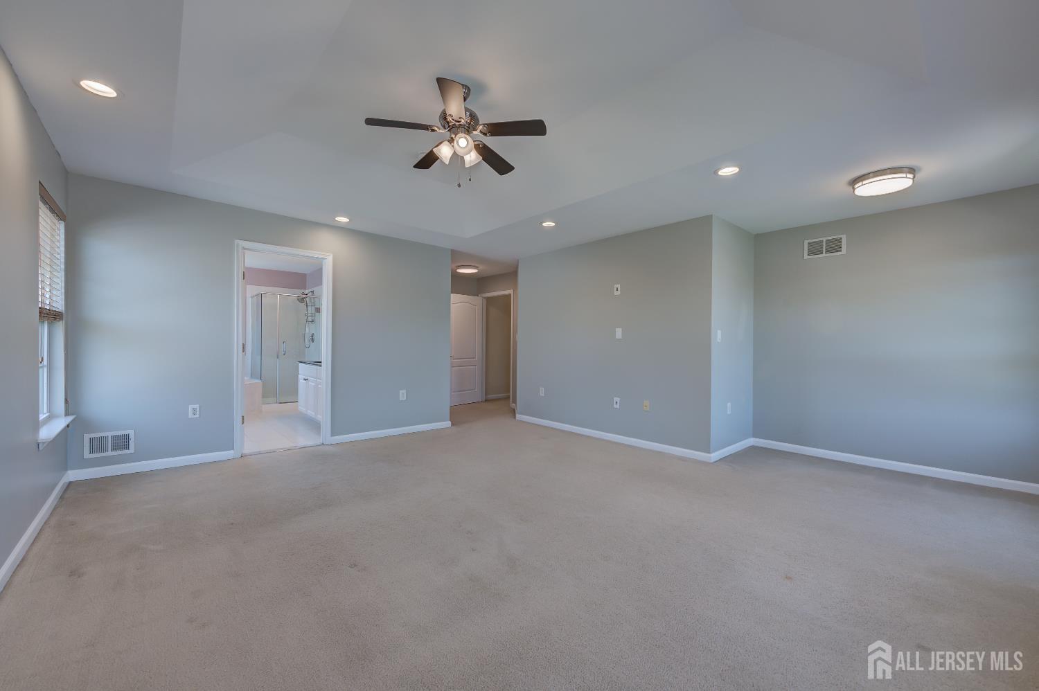 32 Carnation Road Monroe Township, NJ 08831 - Photo 16 of 42