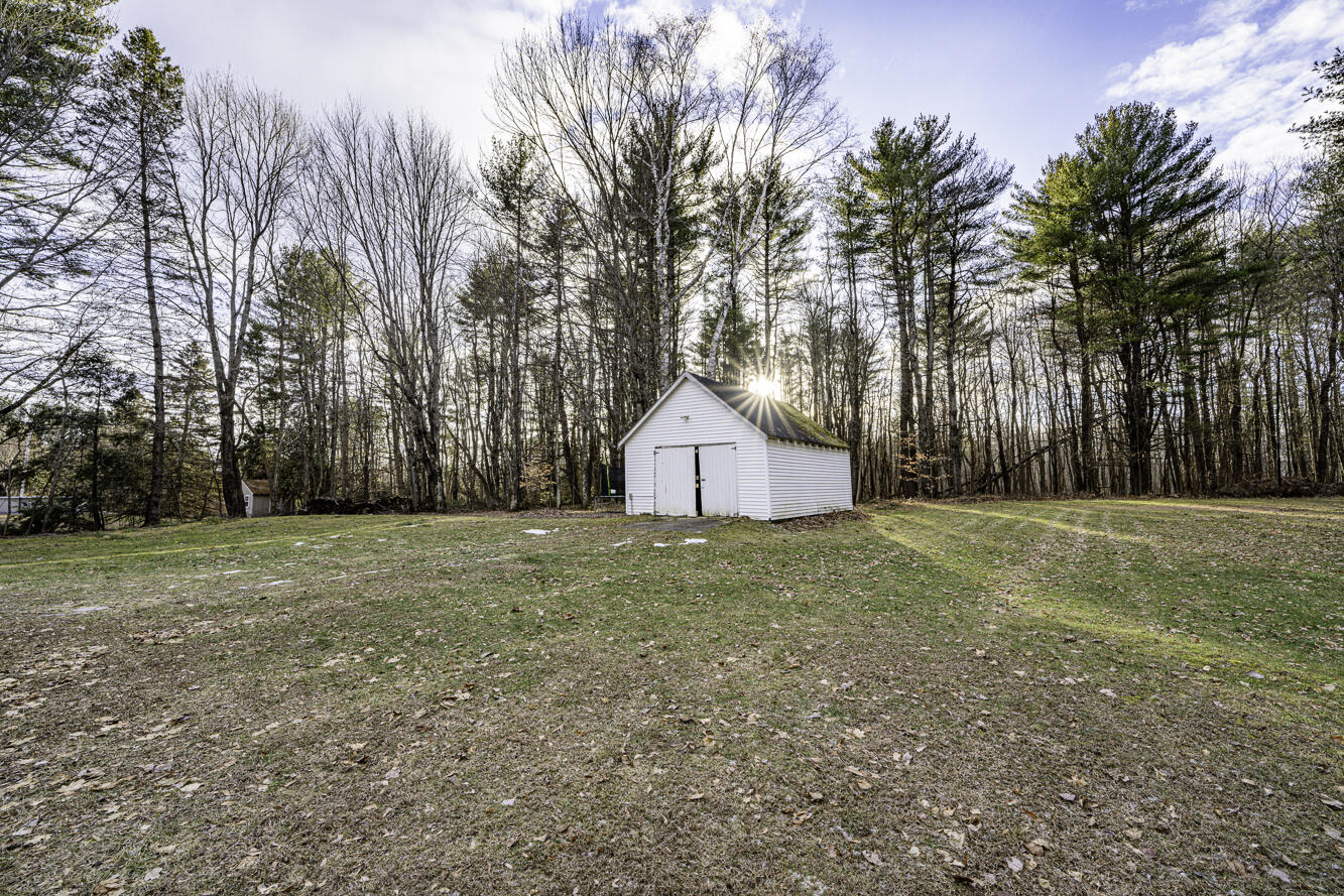 995 Hotel Road Auburn, ME 04210 - Photo 5 of 43 995 Hotel Rd-66