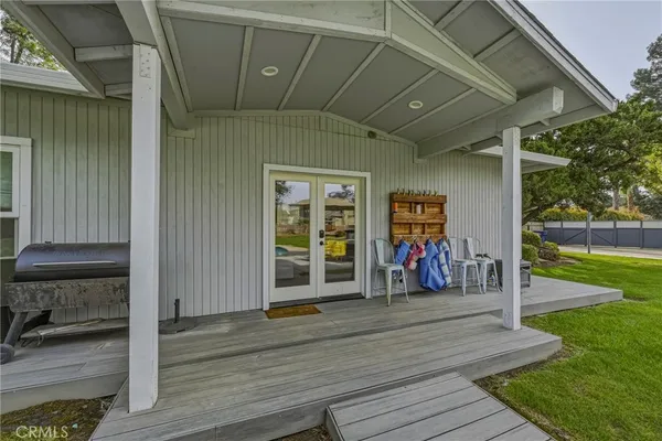 a view of outdoor space