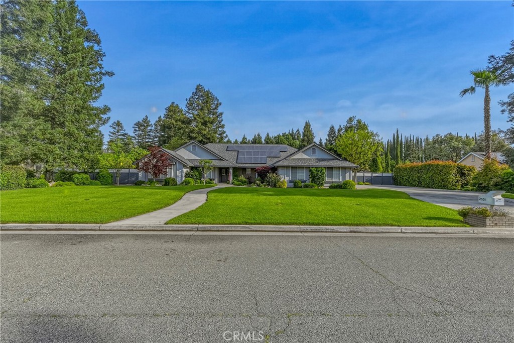 2501 Lecco Way Merced, CA 95340 - Photo 7 of 59