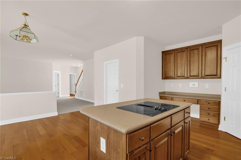 4273 Harbor Ridge Drive Greensboro, NC 27406 - Photo 22 of 42 Kitchen