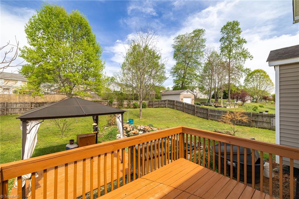 4273 Harbor Ridge Drive Greensboro, NC 27406 - Photo 6 of 42 Back Deck