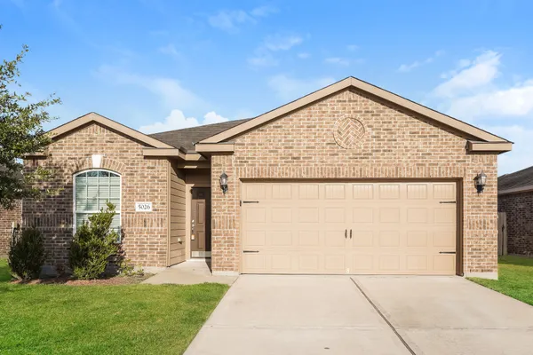 $1,715 | 5026 Manor Stone Lane, Richmond, TX 77469