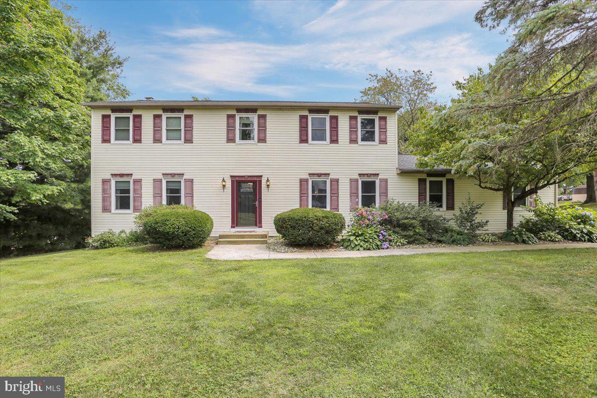 743 North Church Road Reading, PA 19608 - Photo 1 of 40
