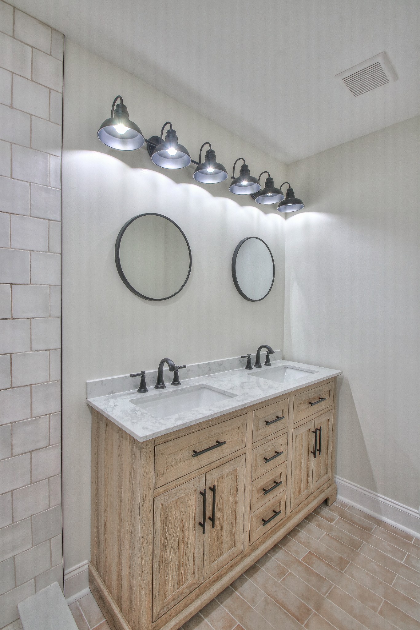 953 Rutledge Ln. Lebanon, TN 37087 - Photo 14 of 45 Gallery Image 14