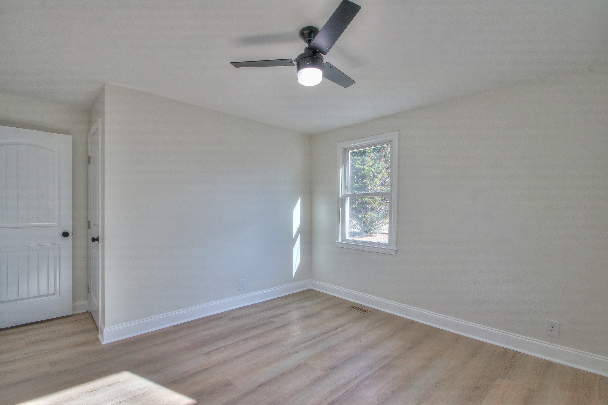953 Rutledge Ln. Lebanon, TN 37087 - Photo 21 of 45 Gallery Image 21
