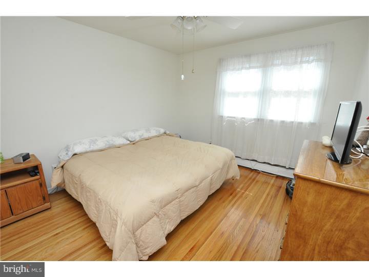 2410 Riverton Road Cinnaminson, NJ 08077 - Photo 13 of 23 Gallery Image 13