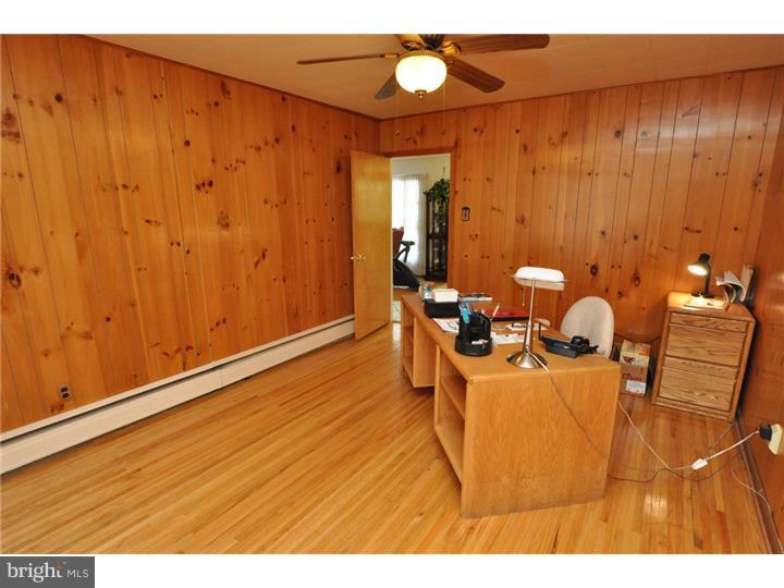 2410 Riverton Road Cinnaminson, NJ 08077 - Photo 16 of 23 Gallery Image 16