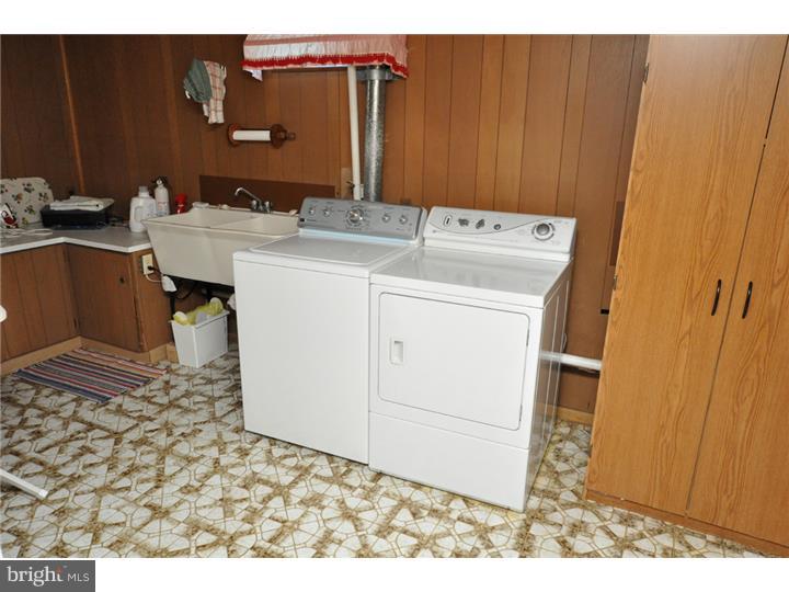 2410 Riverton Road Cinnaminson, NJ 08077 - Photo 20 of 23 Gallery Image 20