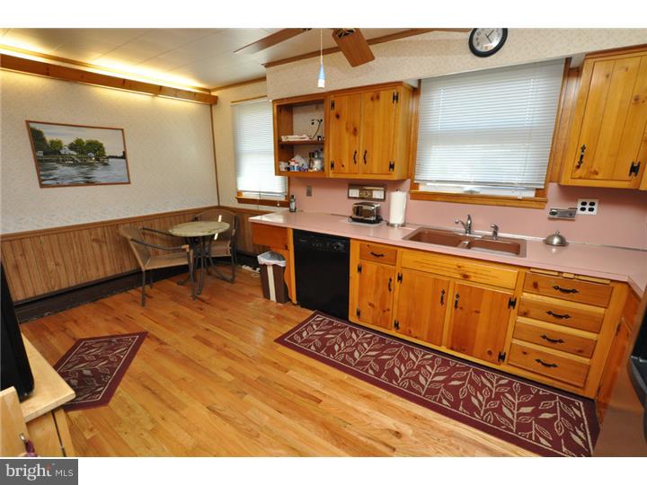 2410 Riverton Road Cinnaminson, NJ 08077 - Photo 9 of 23 Gallery Image 9
