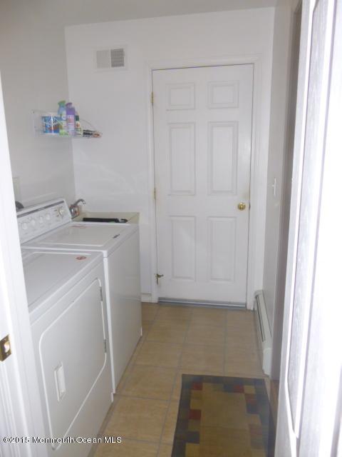 281 Clearstream Road Jackson, NJ 08527 - Photo 14 of 30 P1010958 - Copy