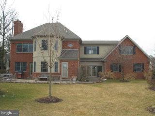 54 South Oak Street Lititz, PA 17543 - Photo 2 of 20