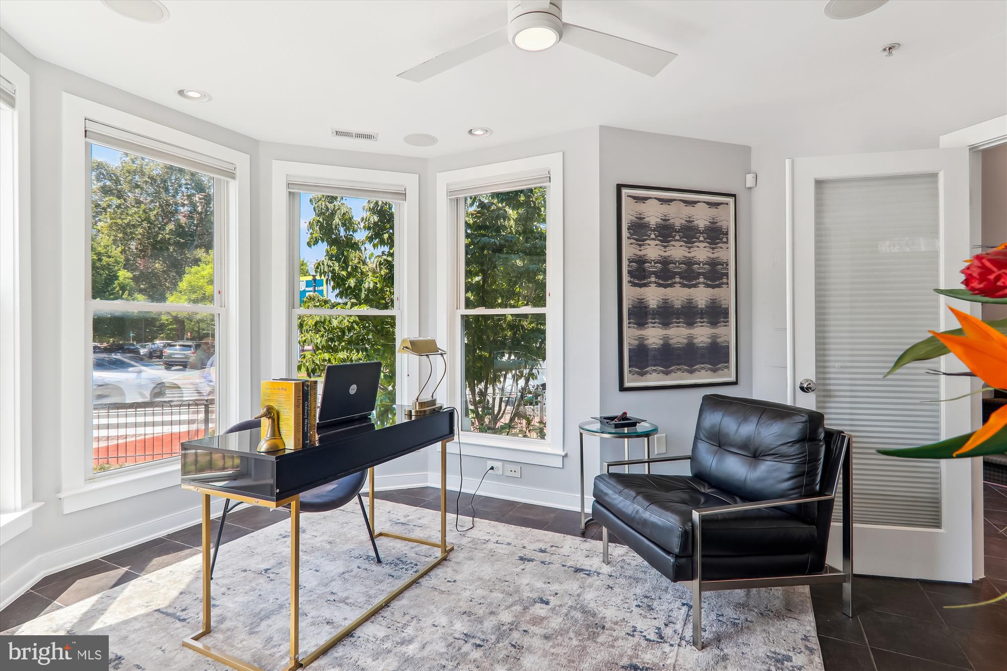 926 3rd Street Southeast Washington, DC 20003 - Photo 5 of 64 1st Floor Office