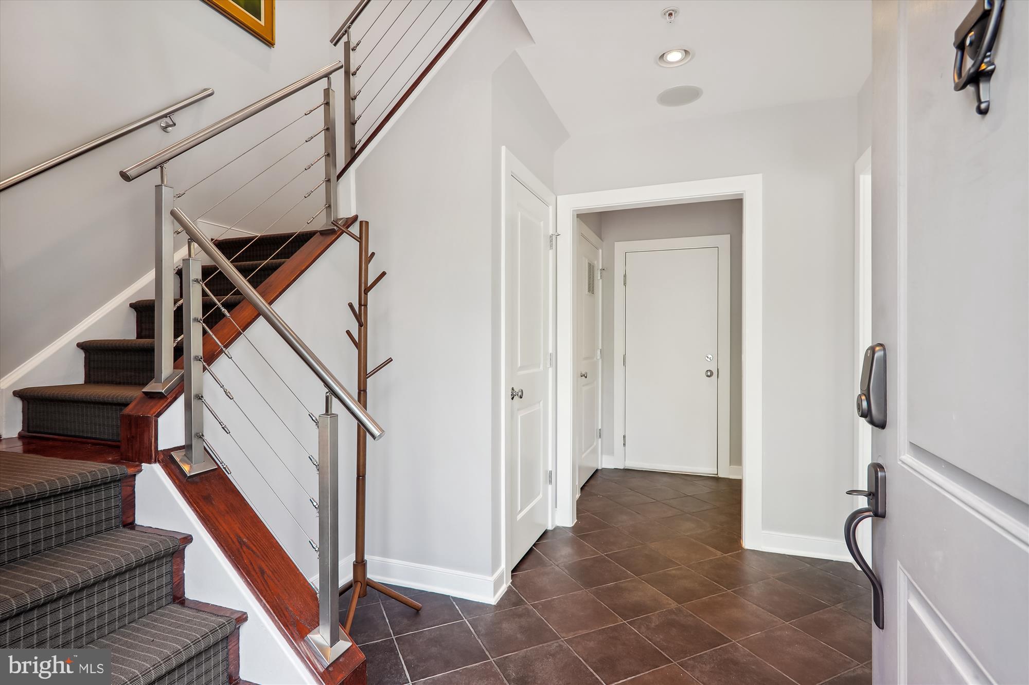 926 3rd Street Southeast Washington, DC 20003 - Photo 6 of 64 Foyer