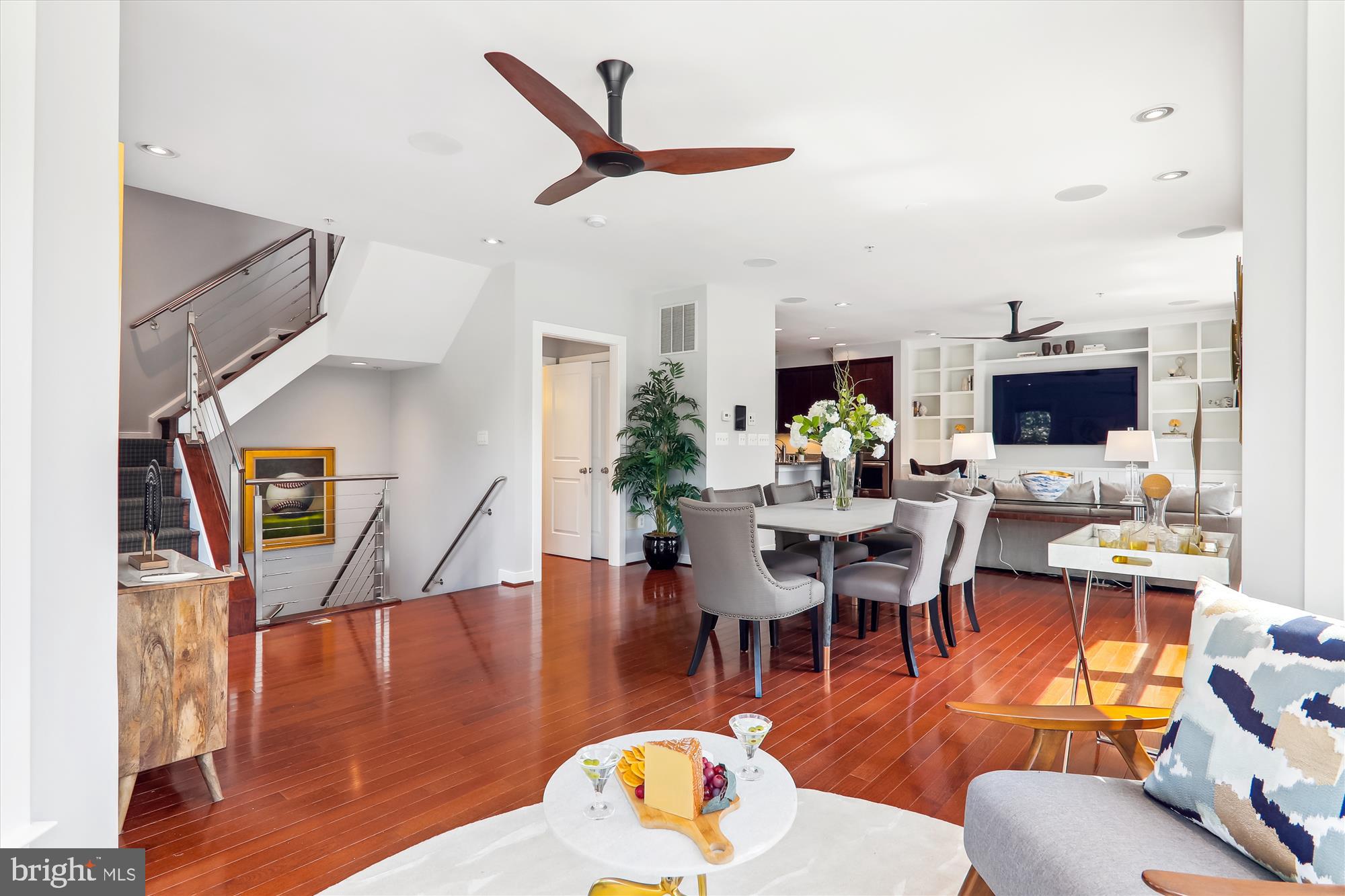 926 3rd Street Southeast Washington, DC 20003 - Photo 9 of 64 Living/ Dining Area