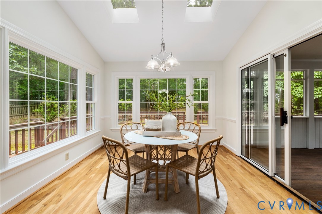 5903 Waters Edge Road Midlothian, VA 23112 - Photo 18 of 39 Hardwood flooring, freshly painted, skylights, sli