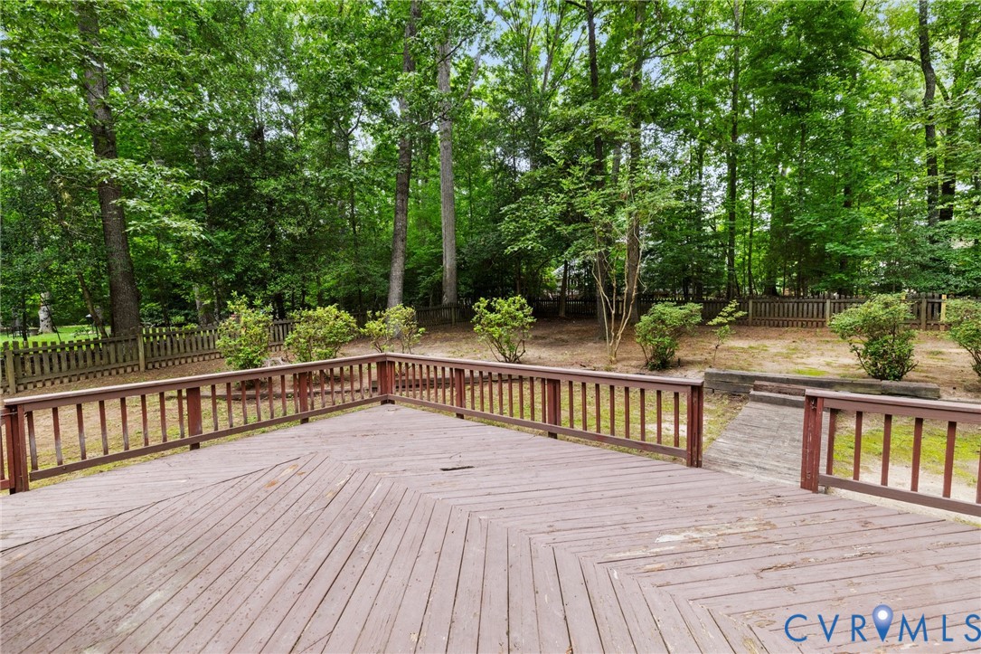 5903 Waters Edge Road Midlothian, VA 23112 - Photo 31 of 39