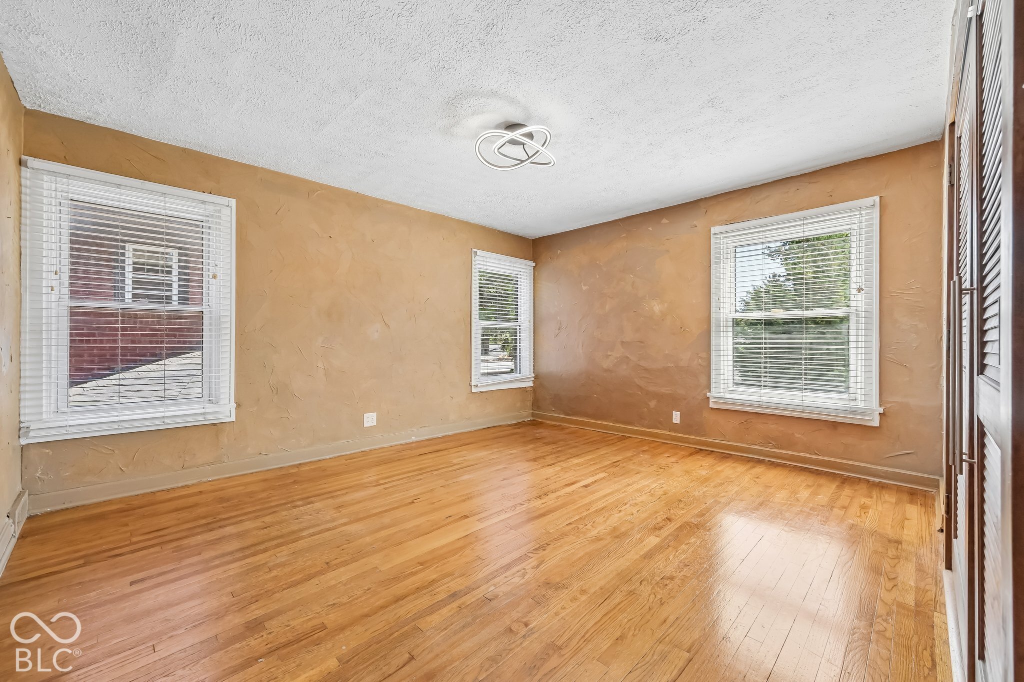 3641 Watson Road Indianapolis, IN 46205 - Photo 28 of 60 Gallery Image 28