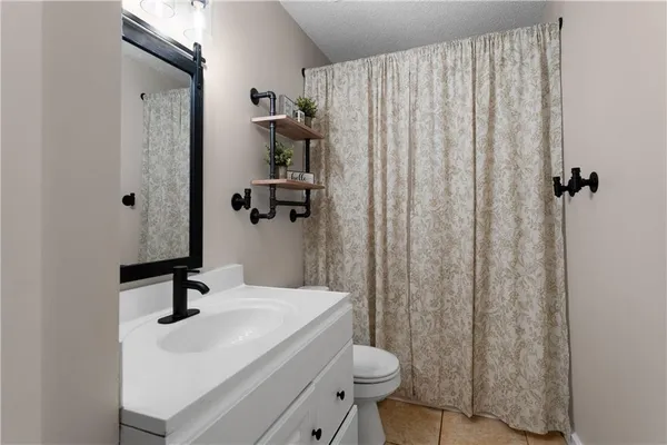 $257,900 | 352 Buck Boulevard Southeast, Calhoun, GA 30701