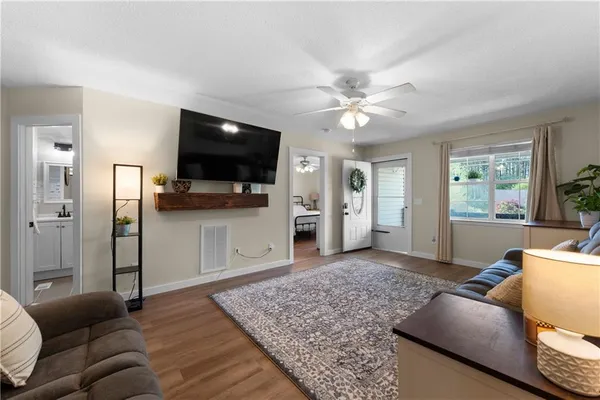 $257,900 | 352 Buck Boulevard Southeast, Calhoun, GA 30701